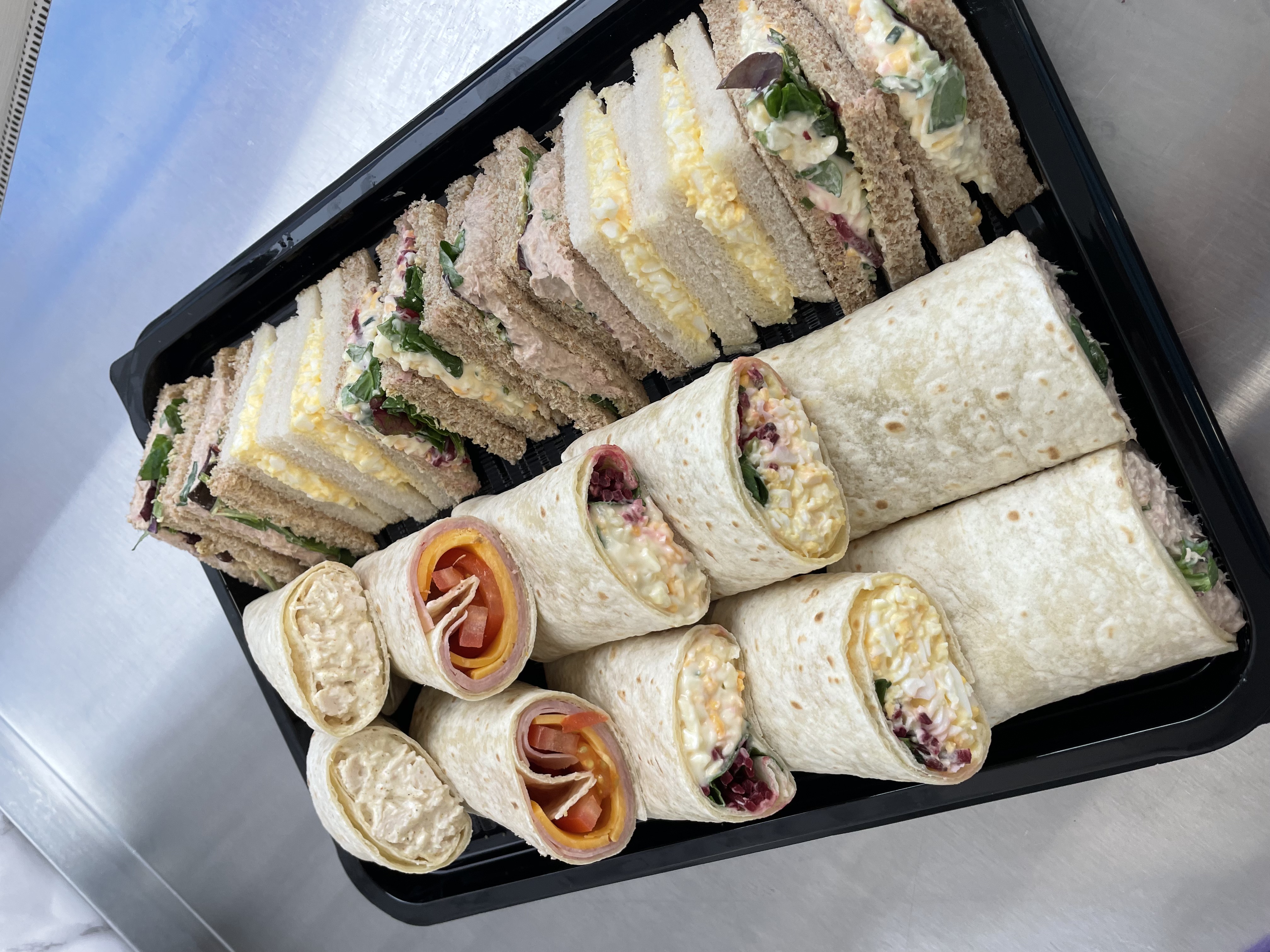 Half Sandwich / Half Wrap Platter (20 pieces)
